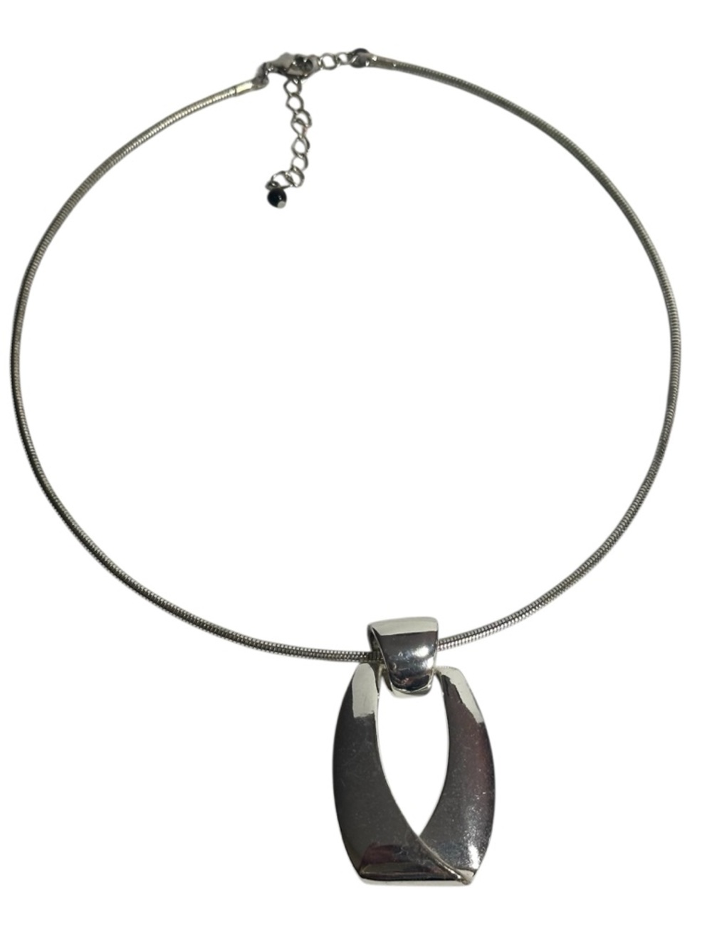 Abstract Liz Claiborne Pendant Collar Necklace Silver Tone Geometric